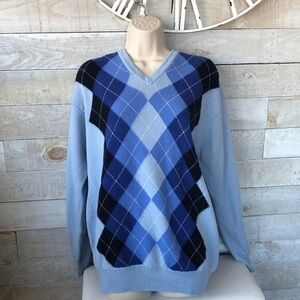 Lyle & Scott Made in Scotland Lambswool Argyle V-Neck sweater